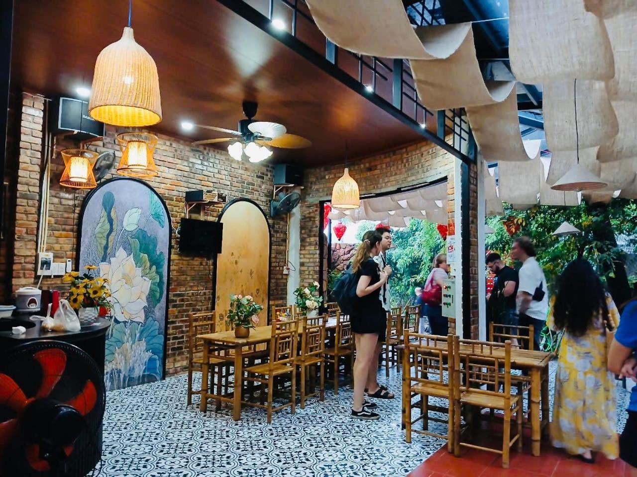Sunshine Villa Thuy Bieu Hue Exterior photo